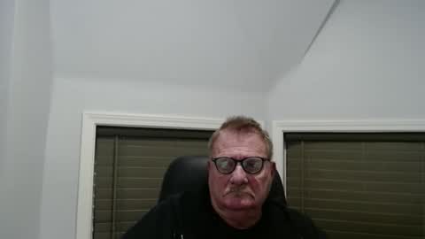 oldguybigd online show from January 15, 4:32 am