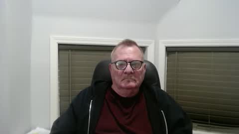 oldguybigd online show from December 20, 5:36 am