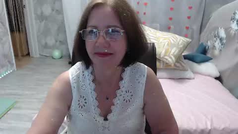 OlgaHottie online show from July 31, 12:00 am