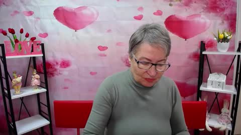 OlgaLuck online show from March 17, 6:29 am