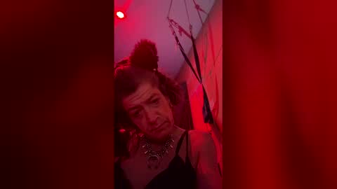 olivatsfun online show from February 19, 9:08 am