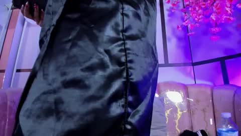 olive  online show from September 24, 6:09 am