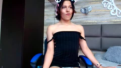 Oliver  online show from November 23, 11:03 pm