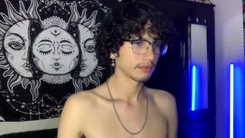 Oliver fast online show from March 19, 2:06 am