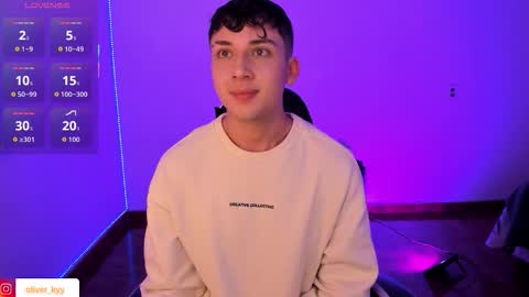 oliveeer online show from February 18, 4:01 am