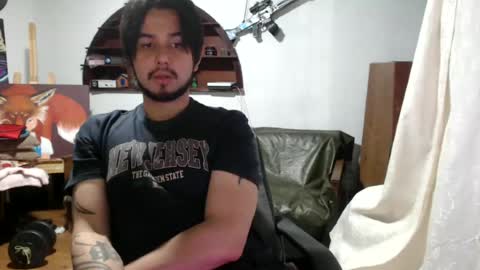 oliver_laid_2023 online show from May 7, 1:56 am