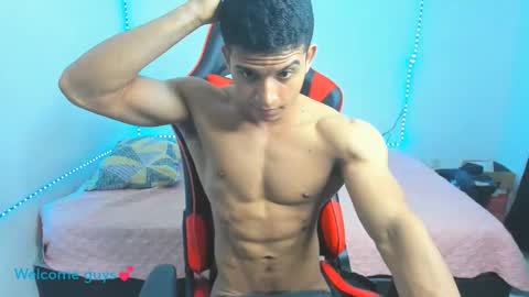 oliver thompsson online show from March 10, 12:50 am