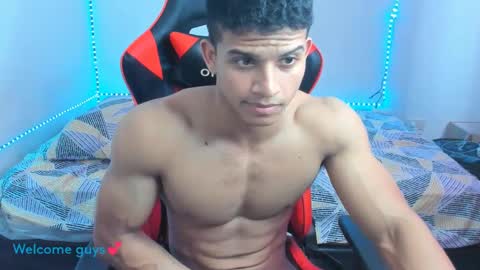 oliver thompsson online show from January 2, 8:46 pm