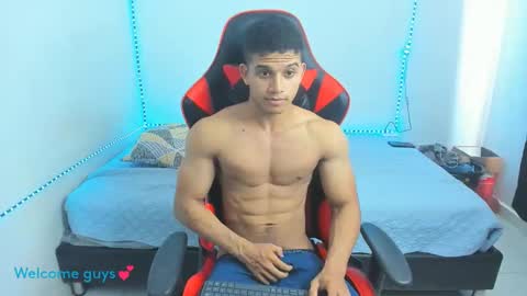 oliver thompsson online show from January 28, 6:39 pm