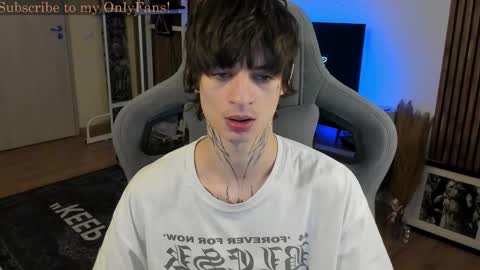 oliverrgroove online show from December 15, 3:19 pm