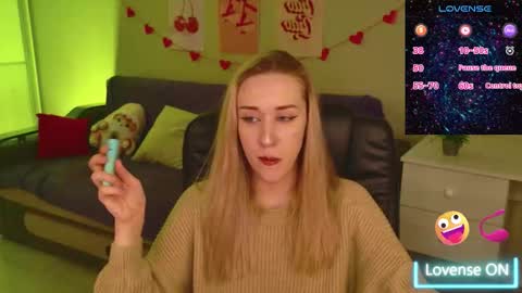 olivia_daze online show from February 7, 5:27 pm