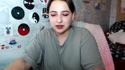 olivia_defo online show from September 18, 12:53 pm