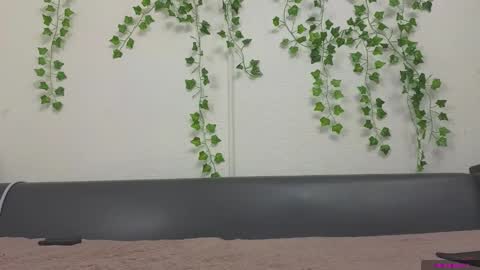  OLIVIA    online show from October 23, 8:10 pm