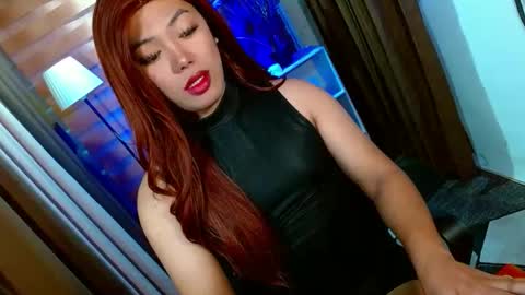 Miss OLIVIA online show from March 12, 11:25 am