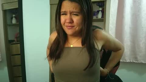 Olivia online show from December 15, 12:34 pm