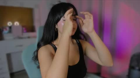 Olivia online show from March 2, 6:59 am