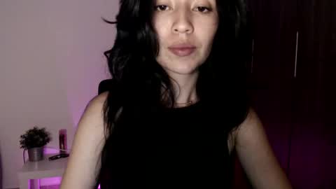 oliviaaa__ online show from January 30, 2:06 am