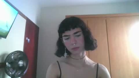 oliviaclueseap online show from June 14, 3:03 pm