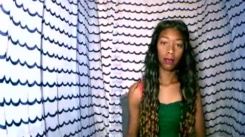 oliviah27 online show from October 20, 2:27 am