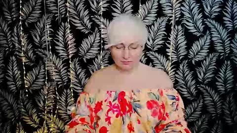 Kelly online show from March 19, 11:15 am