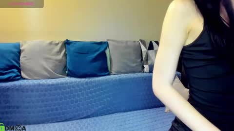 oliviarichi online show from April 1, 11:22 am