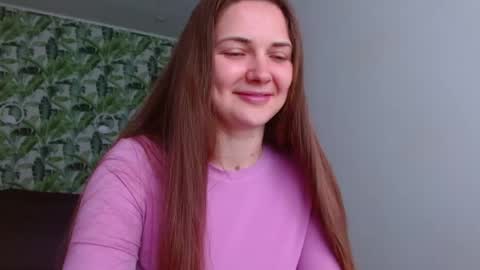 Olivia online show from April 15, 5:00 am