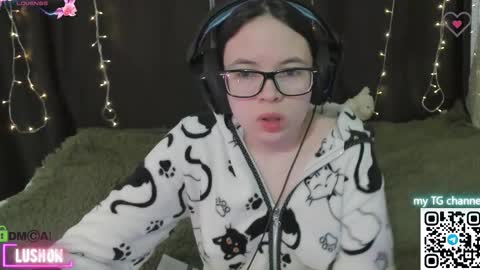 Ollie online show from March 7, 8:36 am