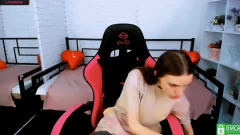 Olli and Stiw online show from March 1, 7:08 am