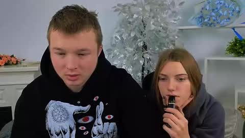 Olli and Stiw online show from November 6, 8:50 am