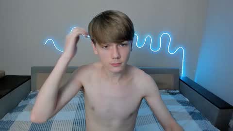 Oliver and Mira online show from February 14, 10:29 am