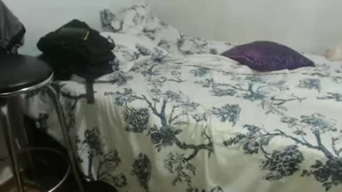 OlySantos online show from January 8, 2:14 pm