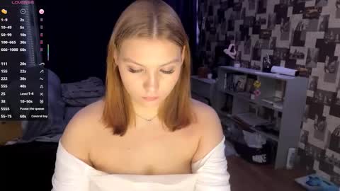 Hannah online show from December 19, 6:25 pm