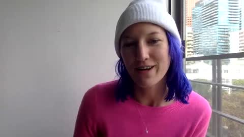 omilk online show from December 11, 5:36 pm