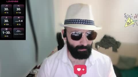 ona nisme online show from October 26, 5:12 pm