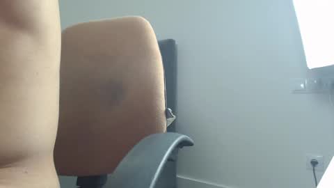 onebestlover online show from March 10, 8:50 am