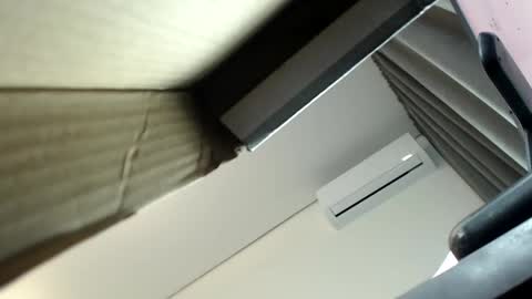 onebestlover online show from October 15, 9:43 am