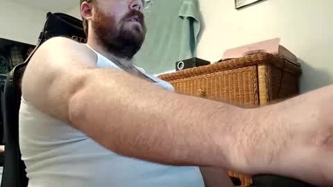 onedaddy33 online show from December 2, 8:40 pm