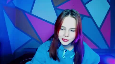 onessandra online show from November 21, 8:12 am