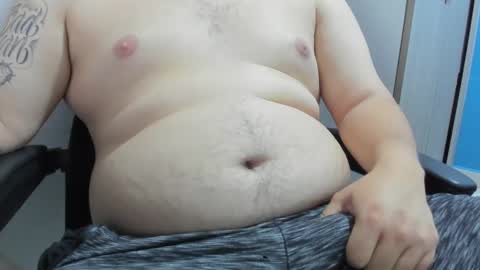 Snapshot of onewhiteboichub chatting on October 4, 3:10 pm Andres INDEPENDENT MODEL online show from October 4, 3:10 pm