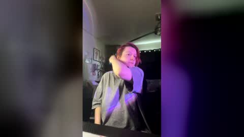 Onyx online show from April 11, 8:13 pm