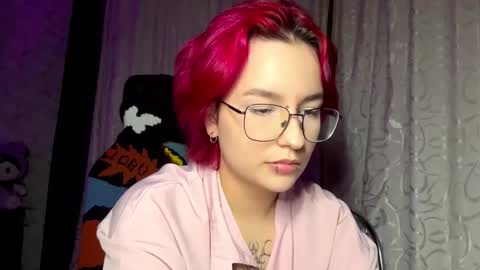 Thea online show from October 21, 3:48 pm