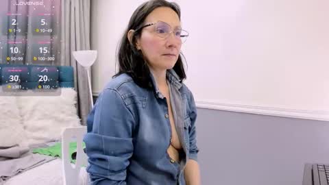 Oriana  online show from October 29, 10:39 am