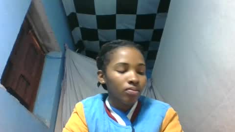 orianie064 online show from July 4, 7:45 am