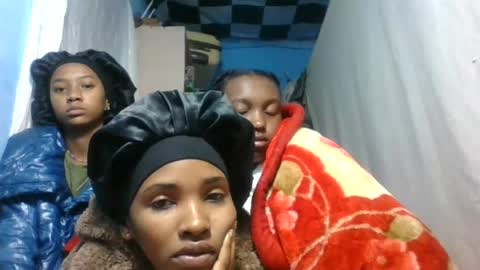 orianie064 online show from July 11, 4:17 am