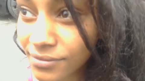 originalcali95 online show from April 19, 6:32 pm