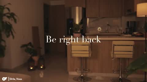 Orla online show from February 8, 2:04 am