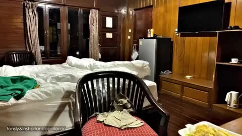 Fansly and Instagram -  online show from November 24, 11:31 am