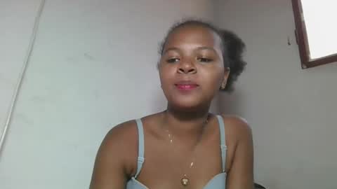 ornellahhh online show from September 23, 9:58 am