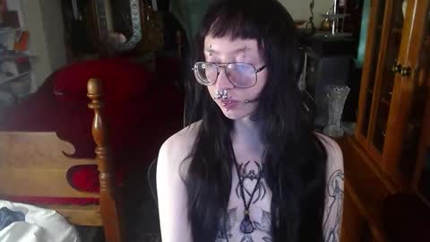 orookun online show from February 15, 5:22 pm