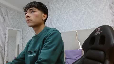 osamu_tay online show from April 19, 3:07 am